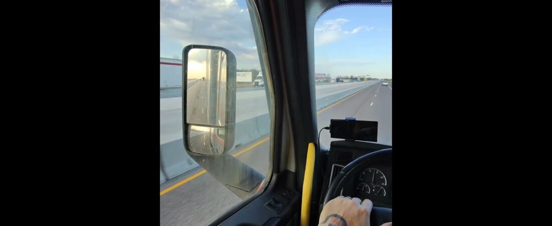 TRUCKING ACROSS AMERICA! Hang out with a Old School Trucker. TRUCKER POV.