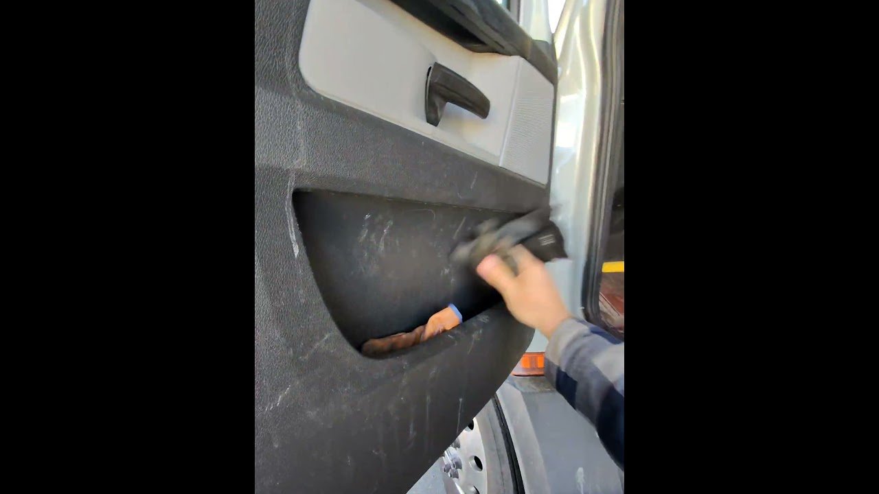 TRUCKING ACROSS AMERICA! Hang out with a Old School Trucker. TRUCKER POV.