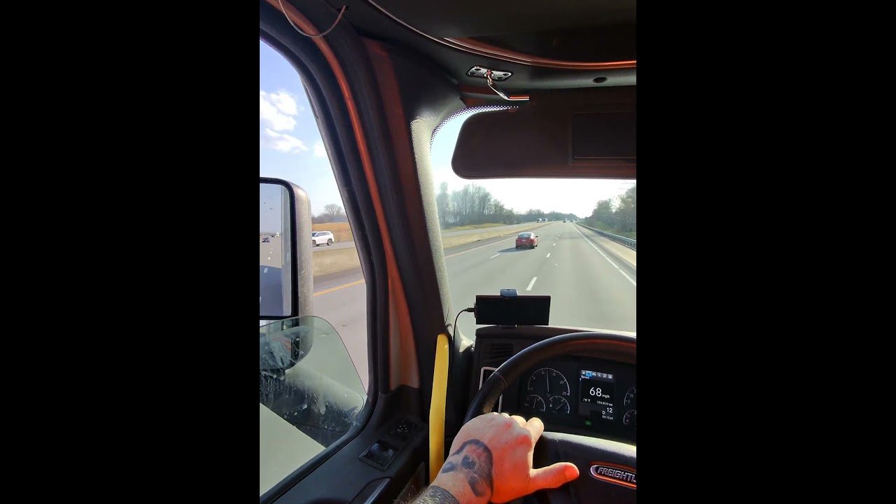 This is AMERICAN TRUCKING! Hang out POV with a Old School Trucker.
