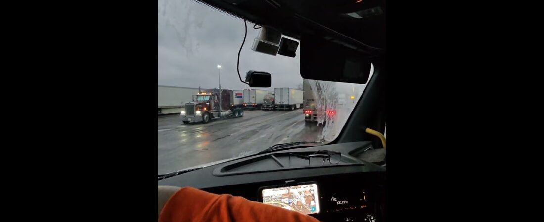 TRUCKING POV. This is Trucking in Real Life #trucking #trucker #shorts #metaglasses