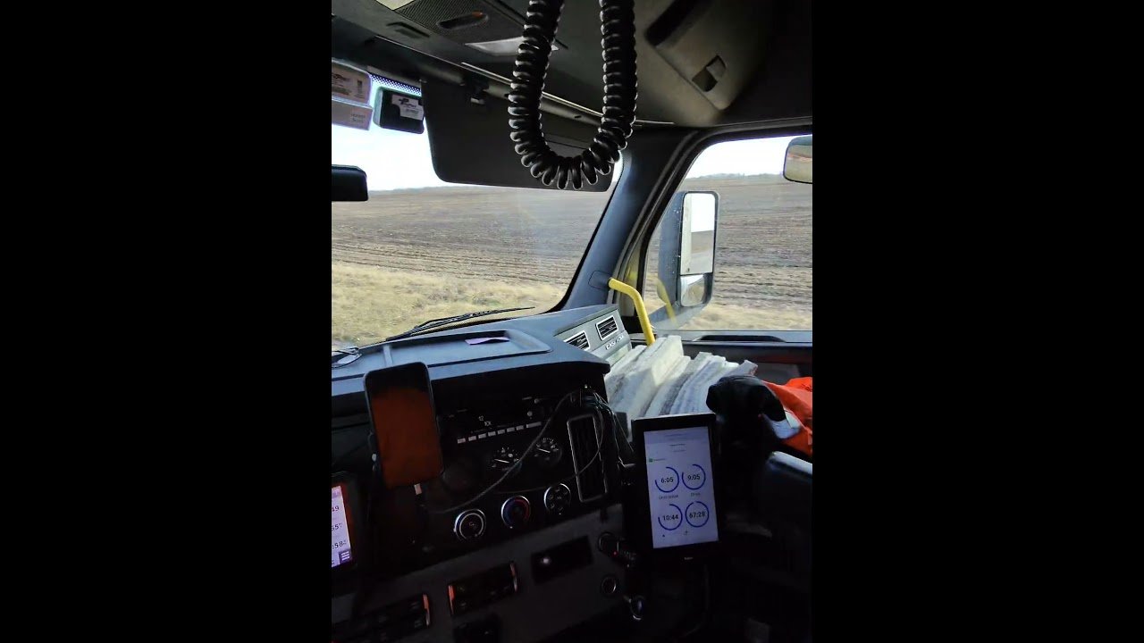 TRUCKING POV. This is Trucking in Real Life #trucking #trucker #shorts #metaglasses