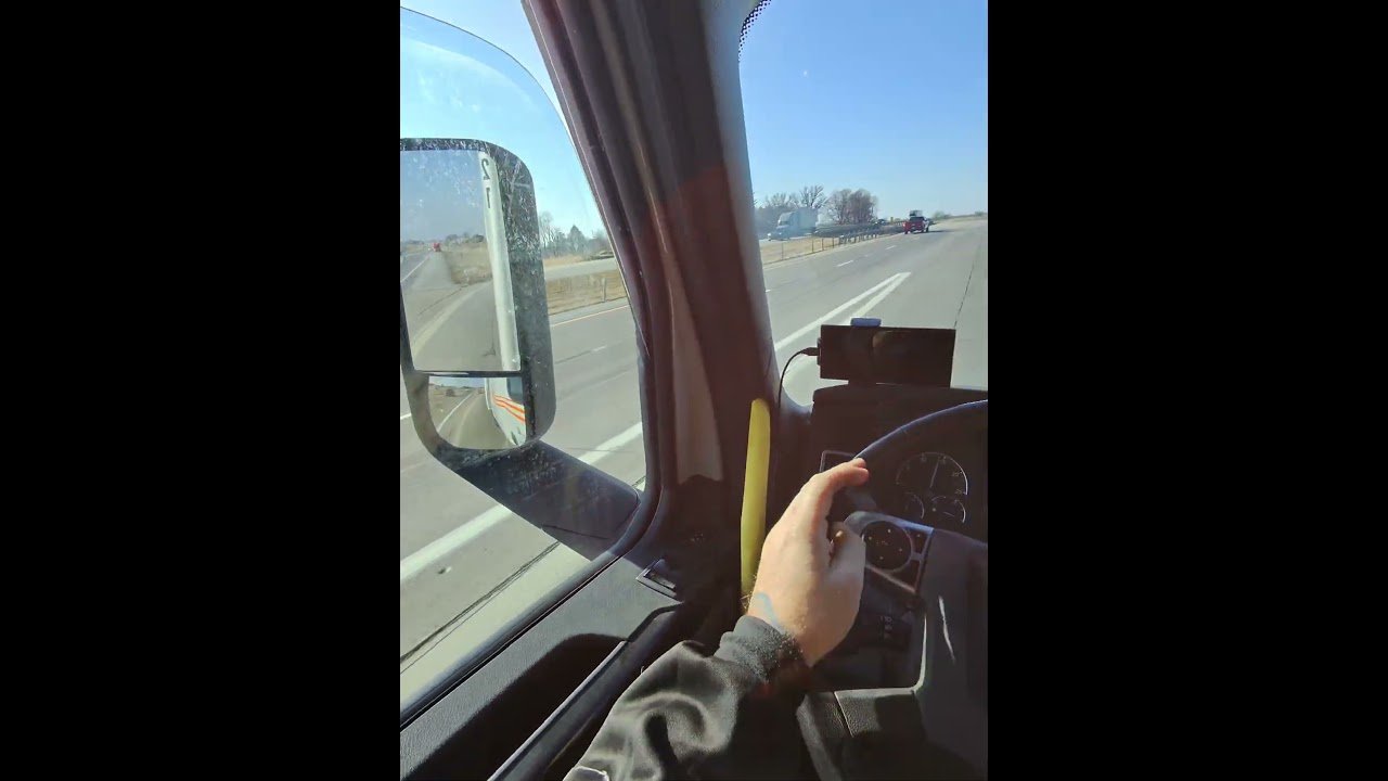 TRUCKING POV. This is Trucking in Real Life #trucking #trucker #shorts #metaglasses