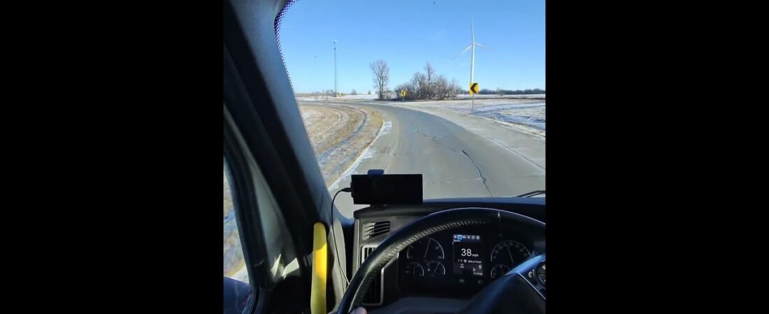 TRUCKING POV. This is Trucking in Real Life