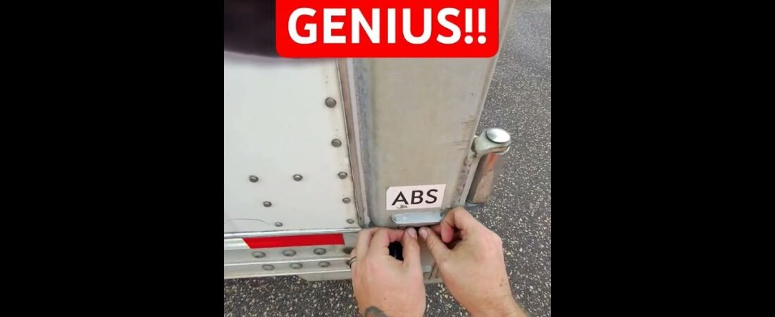 See how this GENIUS TRUCKER tricked EVERYONE.