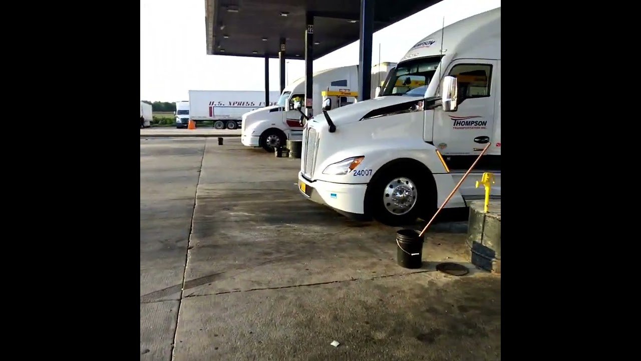 Walking around the TruckStop looking for Lot Lizards. Do you see any? Oh wait!!(2)