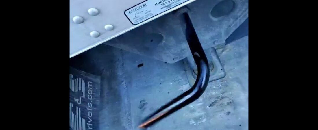 #Trucker #ASMR #POV #Trucking Life on the road as an American Truck Driver feeding his family. (5)