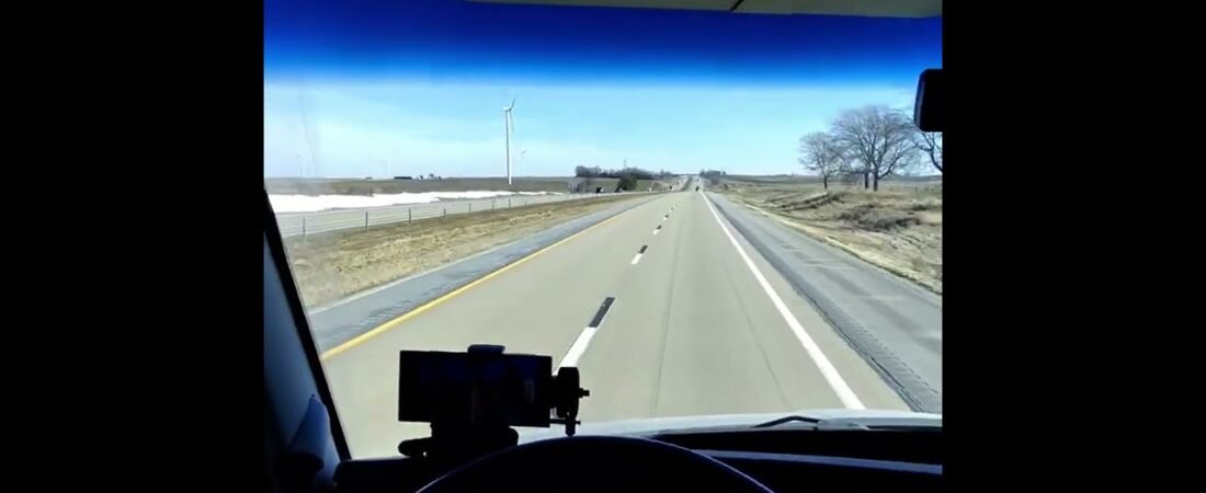#Trucker #ASMR #POV #Trucking Life on the road as an American Truck Driver feeding his family. (5)