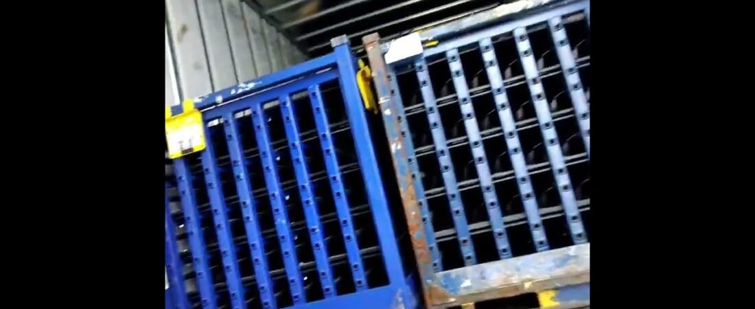 Smugglers are everywhere. This is how you check your trailer to stop Smugglers safely. (3)