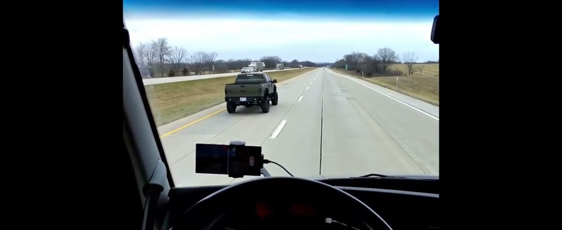 This Trucker needs some encouragement to help him get home to his family in time for Christmas. (3)