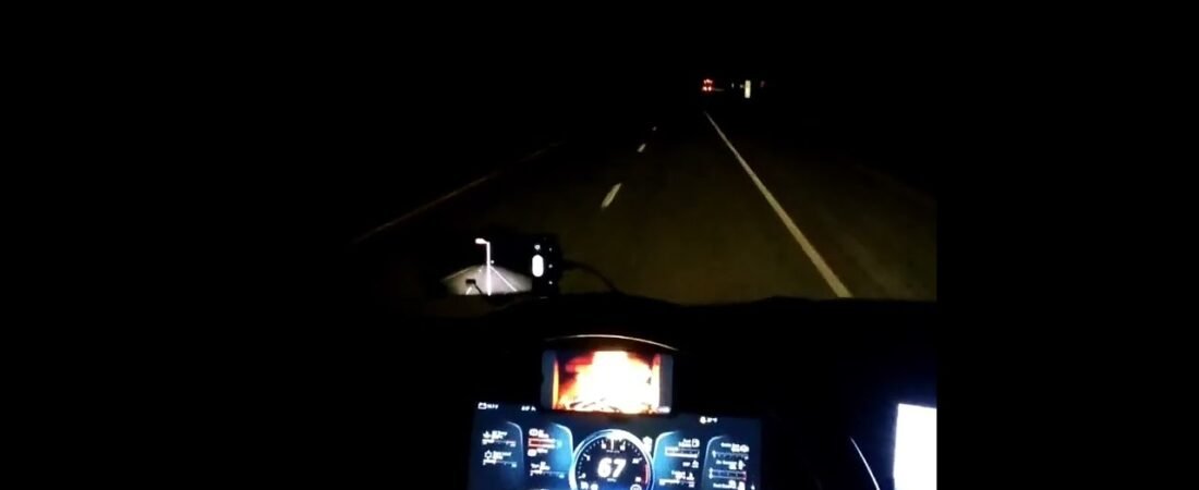 Late Night Ride in a Big Rig. Truckers Know How To be Romantic and Amazing at the same time (2)