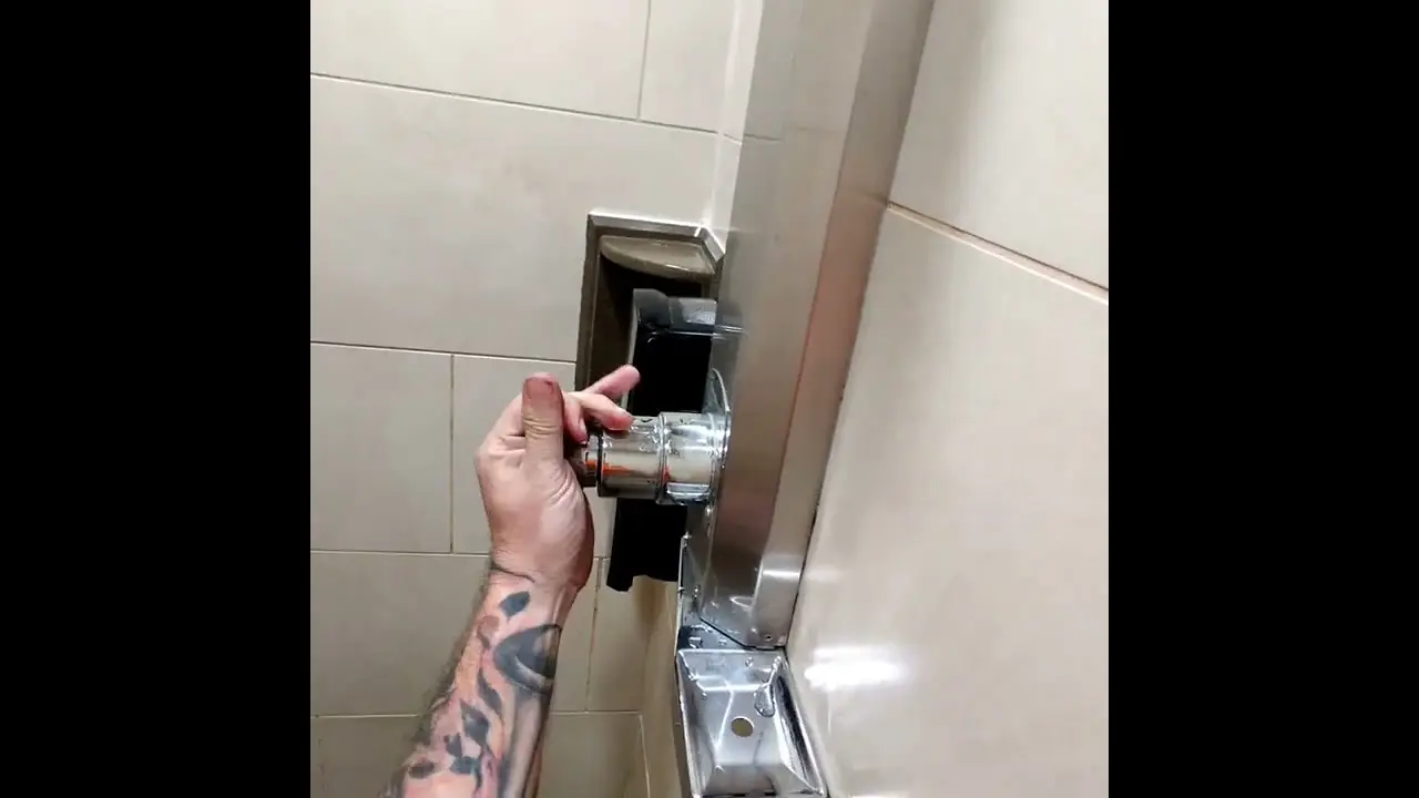 $18 Shower at the Flying J. This is what you get when you pay for a Shower at a truck stop.