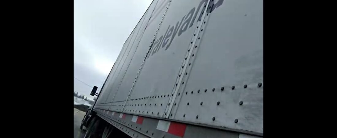 31 SMUGGLERS found inside semi trailer trafficking people and other fun things you can play with