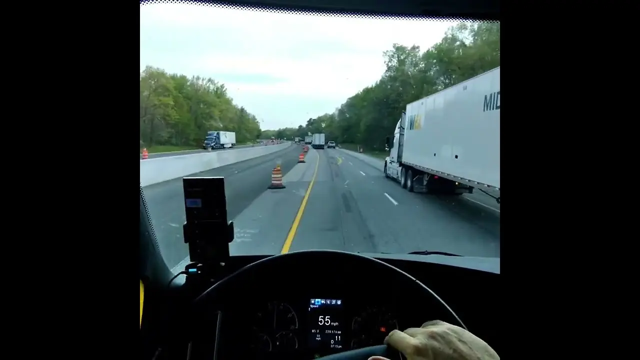 ALL TRUCKS LEFT LANE? This is making things very confusing. What would you have done?