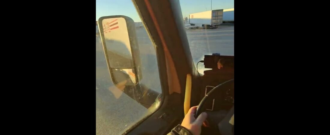 American Trucker Vlog! Waking up with ICE inside the truck. Sleeping with 2 jackets on to keep warm.