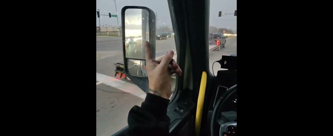 American Trucker Vlog! Why is there TRAFFIC in DUBUQUE? I’ve been lied to my whole life about this.