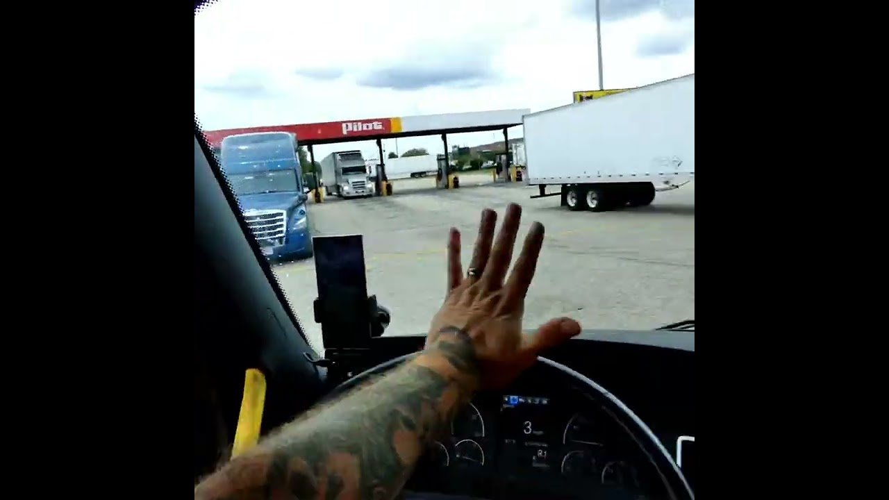 Backing up an 18 Wheeler never looked so good. Watch and learn, rookie. This Video Will show you how