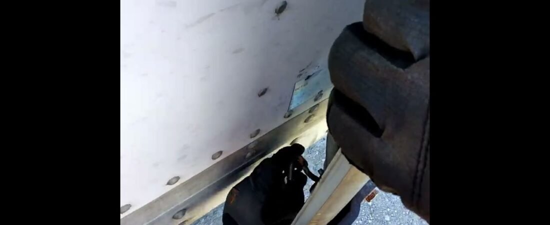 Career Ending Rookie Move Almost put THIS Truck Driver into Early Retirement. Caught On Camera!