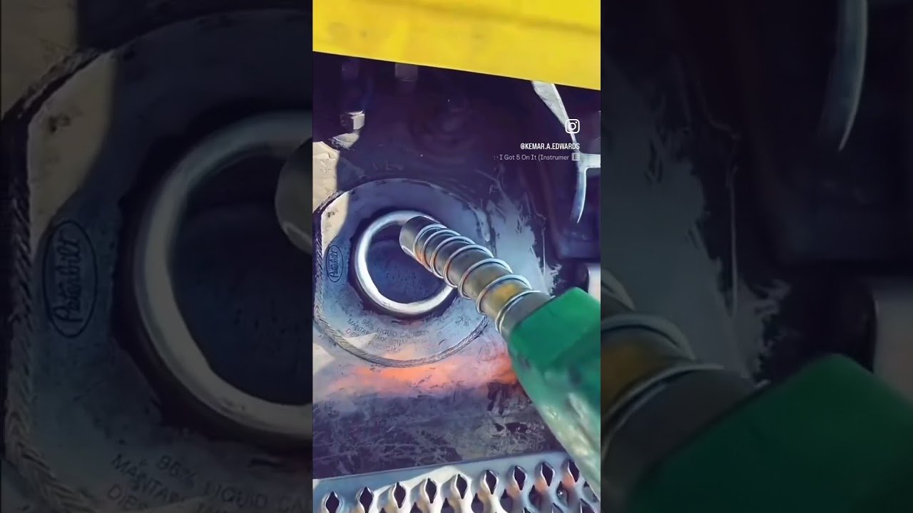 Company Driver VS Owner Operator. Which one are you voting for to win the Prize?
