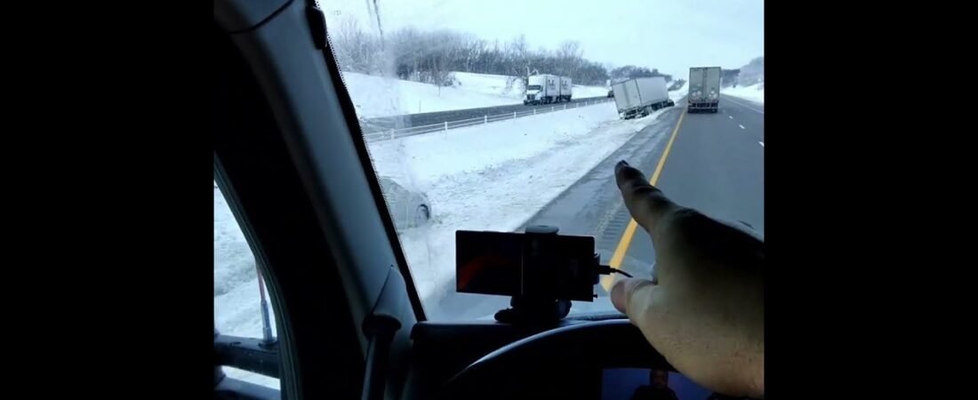 Crashes and Wrecks Everywhere This BLIZZARD is horrible
