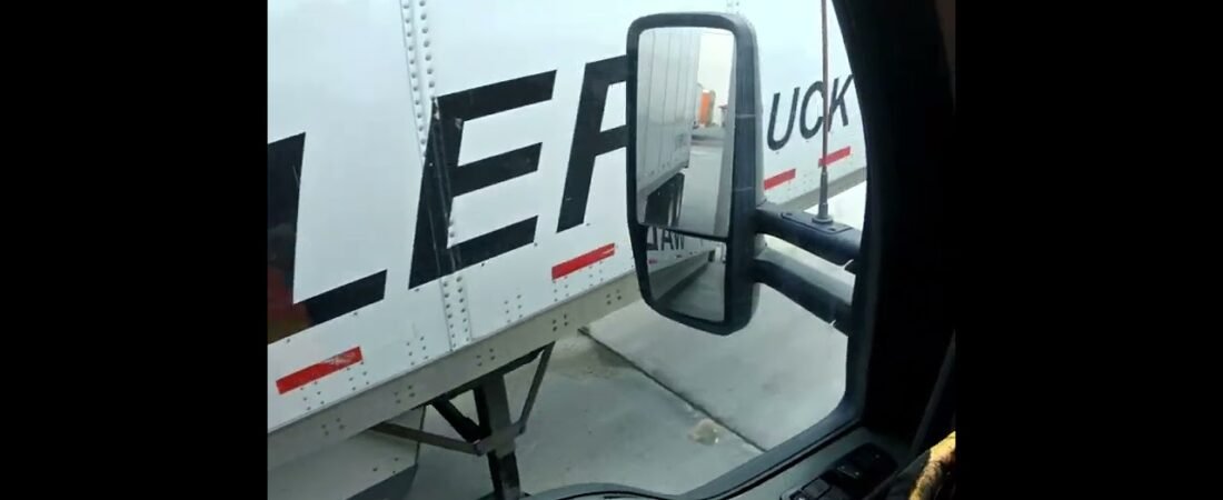 Driver Exposes the Secret White Light on the trailer.