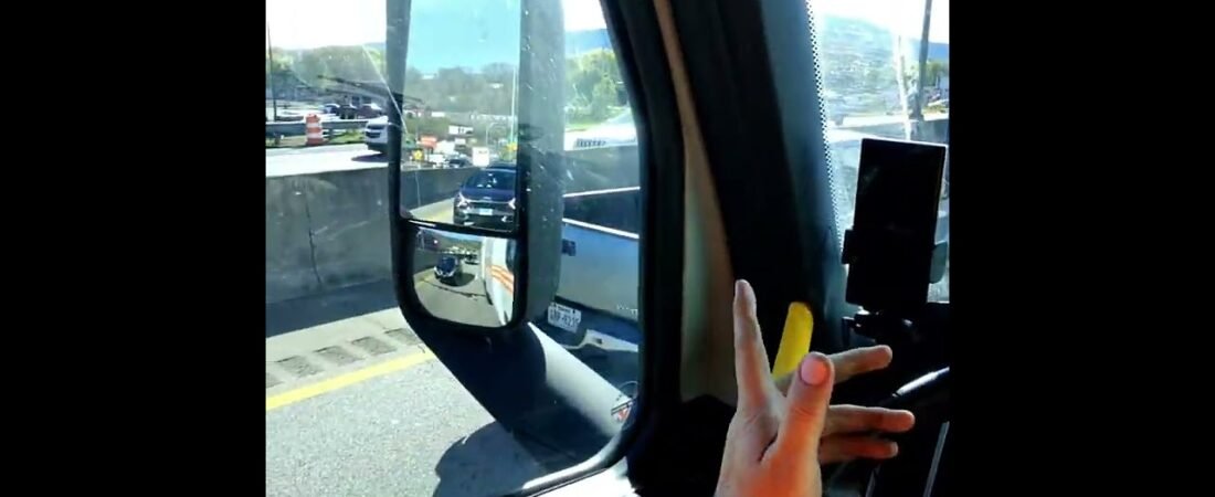 Driver explains why you should never drive through Chattanooga TENNESSEE. Never Ever!