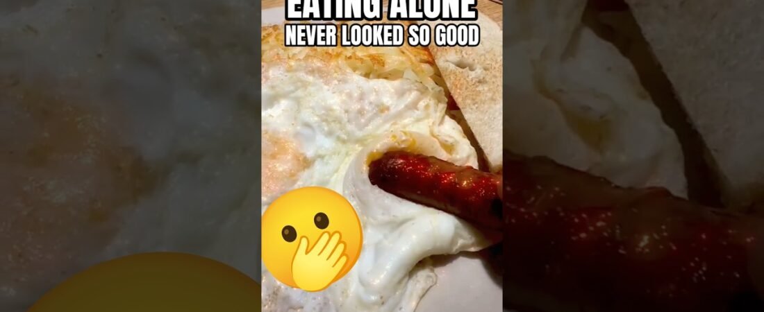 EATING ALONE NEVER LOOKED SO GOOD! #truckinglife #truckdriver #funny