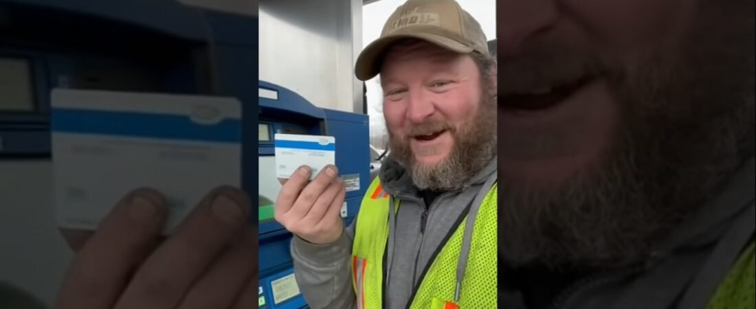 EBT CARD = FREE FUEL AT THE PUMP! This is how everyone is doing it. Using FoodStamps to get gas.