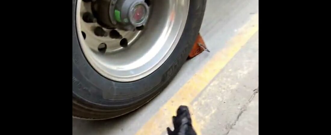 HEY TRUCKERS!! What’s wrong with doing things right for once? Why can’t you get this right?