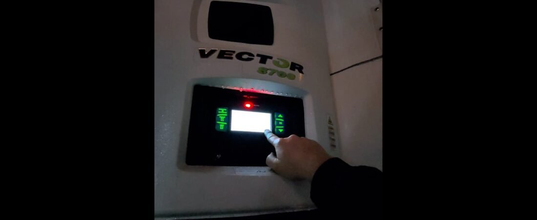 HOW DO I TURN THIS REEFER OFF? Or am I just confused?
