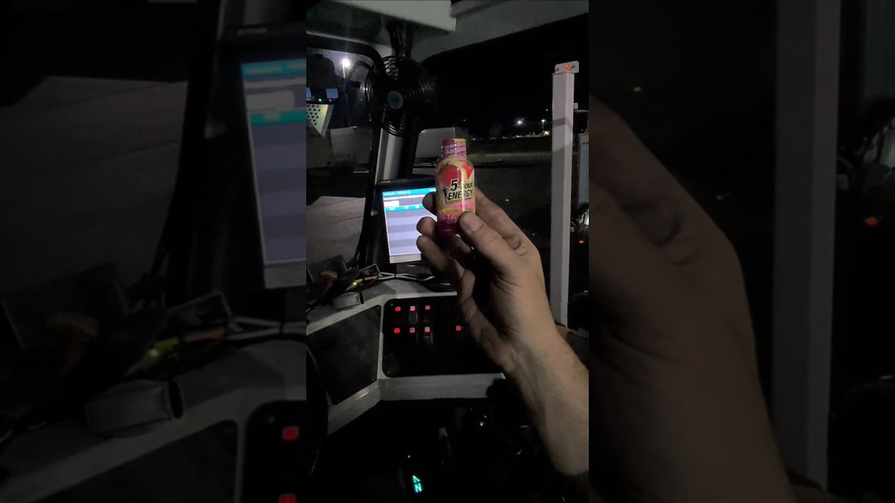 HOW TO STAY AWAKE ALL NIGHT WORKING GRAVEYARD SHIFT! 5 HOUR ENERGY!
