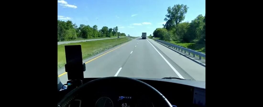 Honking a BIG RIG horn is one of the funnest things a Trucker does. See for yourself.