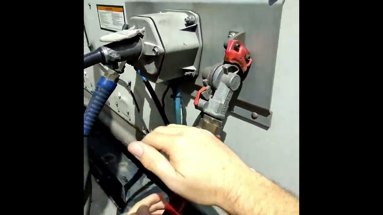 How Truckers prepare for Long Road Trips. Anyone can do this so feel free to try this at home.