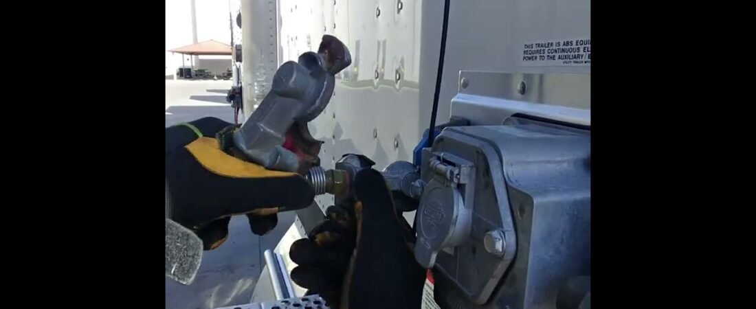 How to PROPERLY connect your Glad Hands and Pigtail On a Semi Truck and Trailer. Don’t do it wrong.