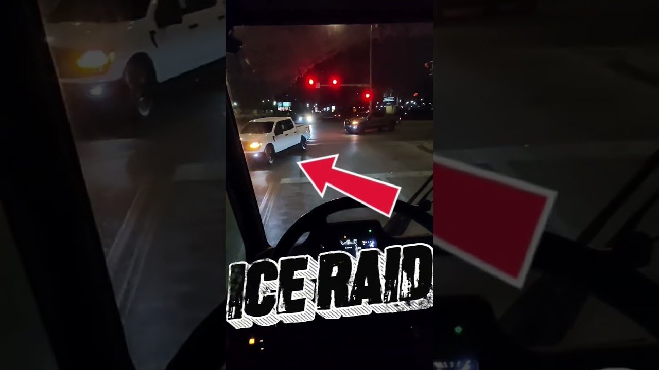 ICE AGENTS RAIDING THE TRUCK STOP!