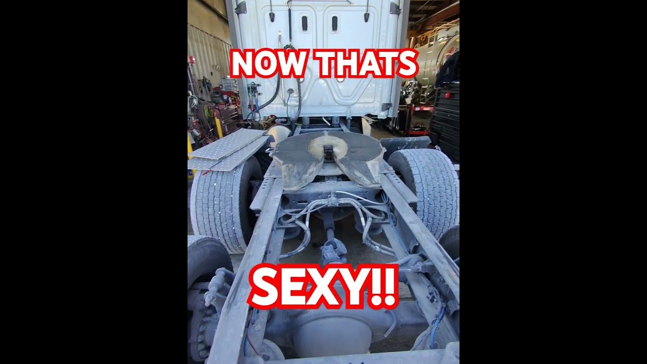 It doesn’t get any sexier out here  than this. You aint a Trucker if you don’t agree!
