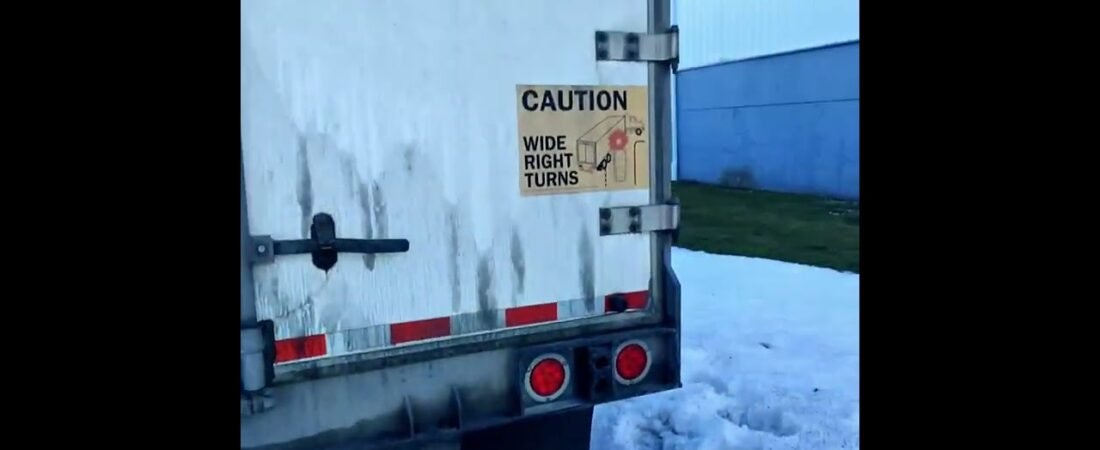 Learn how to drive a Semi Truck Big Rig in 30 seconds with this simple little how-to video. (2)