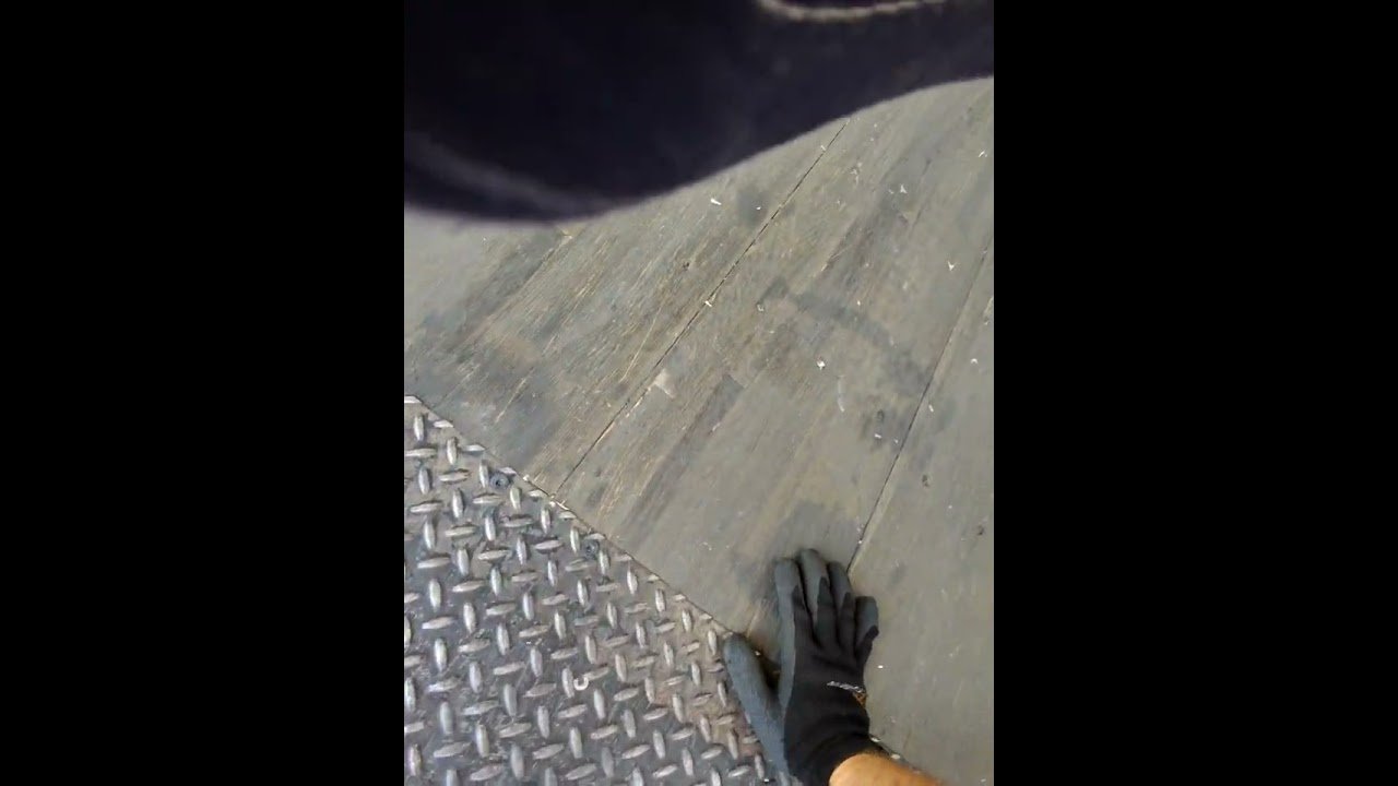 Learn how to unstrap 80,000 lbs of aluminum coils in 120-degree heat.(1)