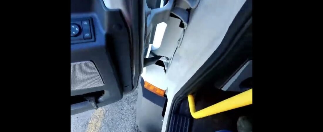 Lesson to all NEW TRUCKERS! Don’t forget your wallet at the truck stop. This walk of shame is real!
