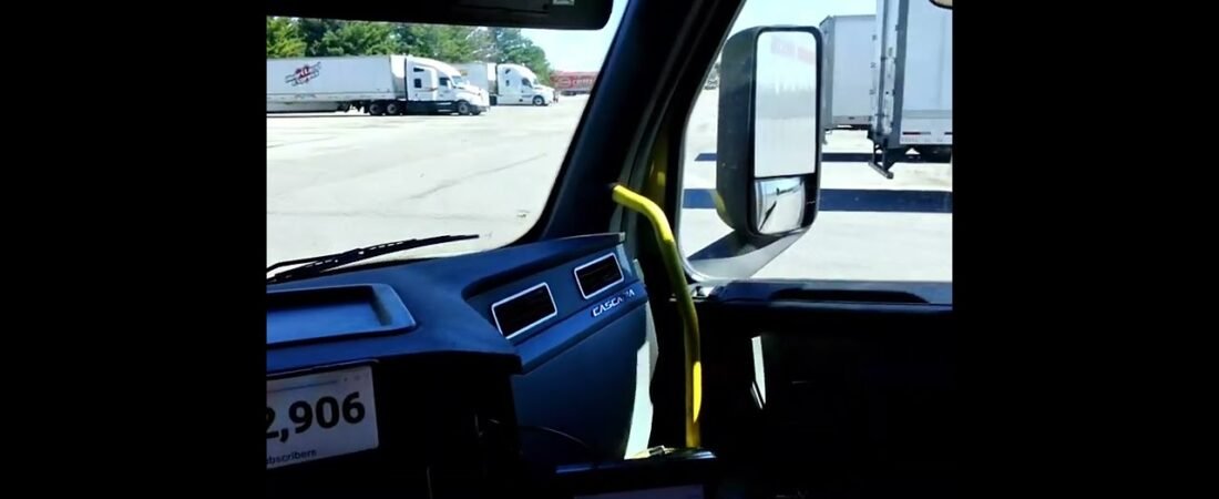 On the hunt for a PULL THROUGH parking spot at the truck stop. This is how trucking is done right.
