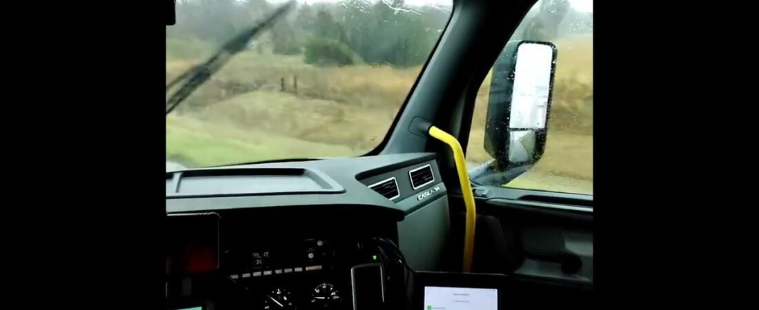 Police EVERYWHERE, Cars off the road, danger is real. This is what happens when you drive too fast.