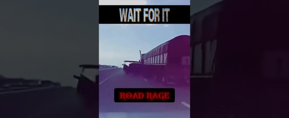 Poor Semi Truck Driver NEVER Stood a Chance.