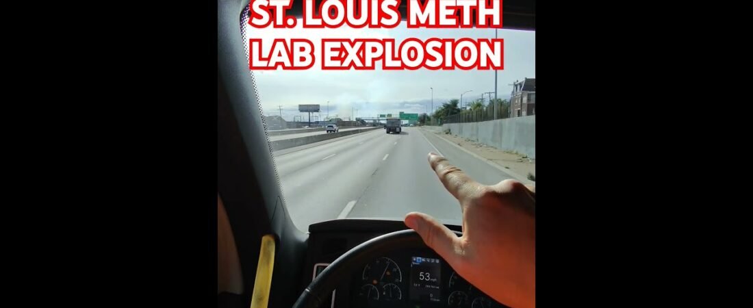 ST. LOUIS METH LAB EXPLOSION! This is happening right now! Don’t breathe the air in the city.