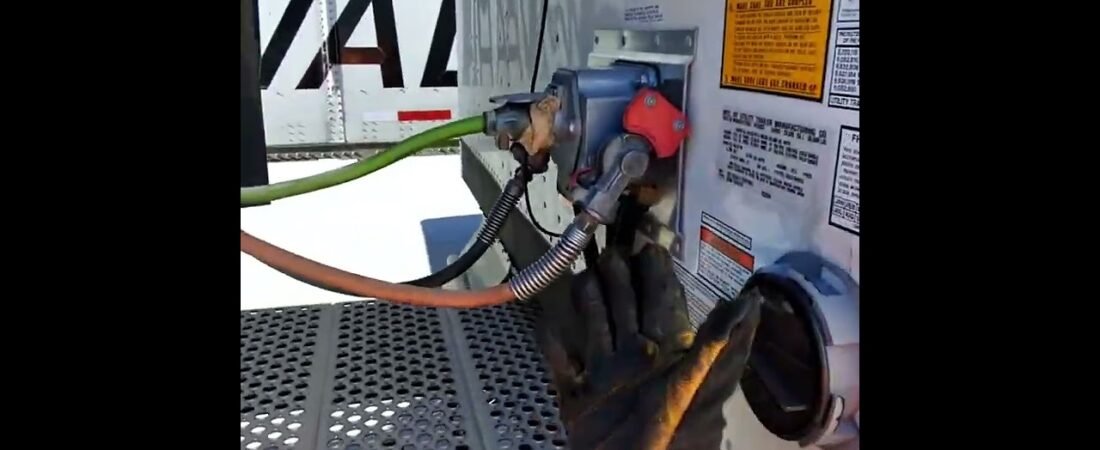 Semi Truck Driver Fixes Semi Trailer with toilet Paper. Why would he do this.
