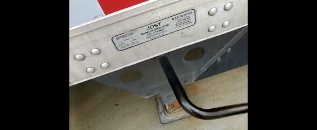 Semi Trucker advice on how to use 2 fingers to get the job done quickly. You can do this if you try.