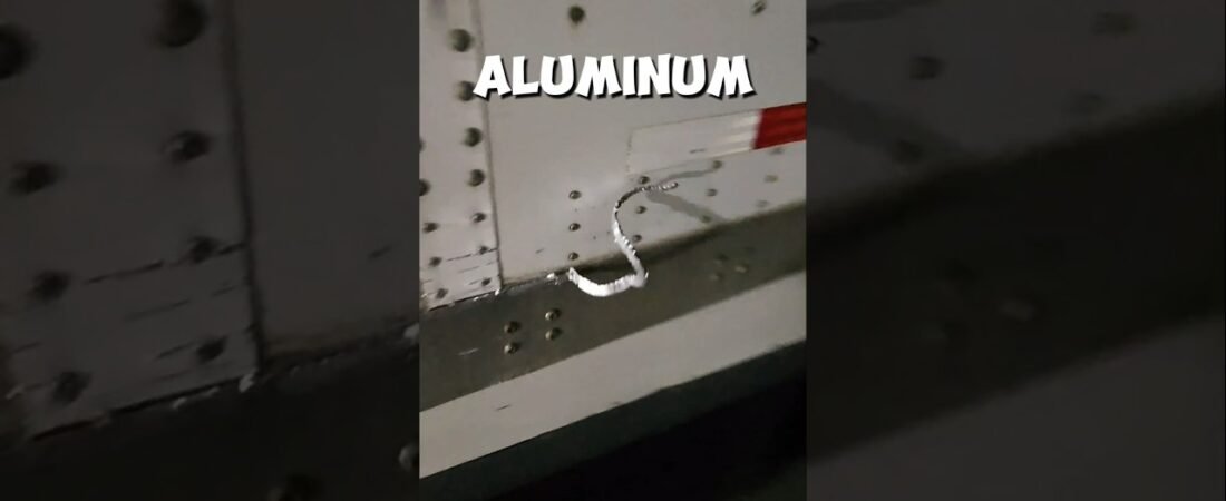THESE CHEAP ALUMINUM SEMI TRAILERS ARE RUINING THE TRUCKING INDUSTRY.