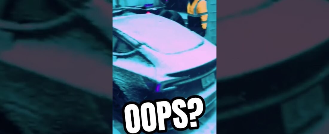 THIS DRIVER SHOULDA PAID MORE ATTENTION