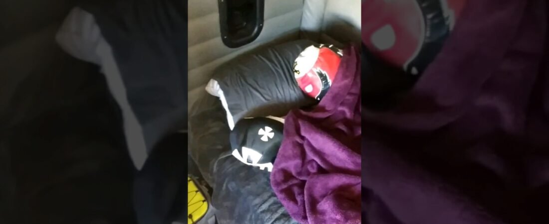 TRUCKER FINDS 2 MEN IN HIS SEEPER! This Video proves how DANGEROUS Trucking is for Truck Drivers.