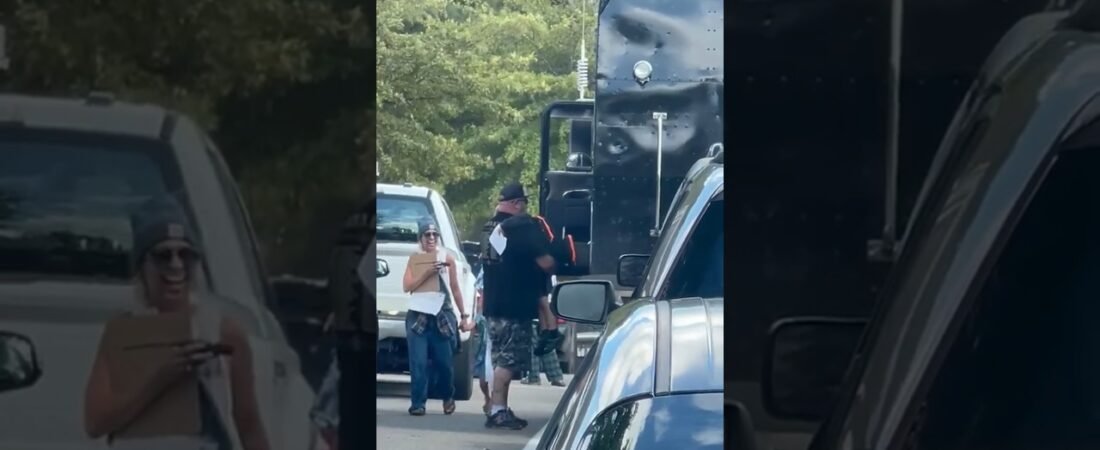 TRUCKER SHARING A REAL MOMENT WITH US. THIS IS A RICH MAN!