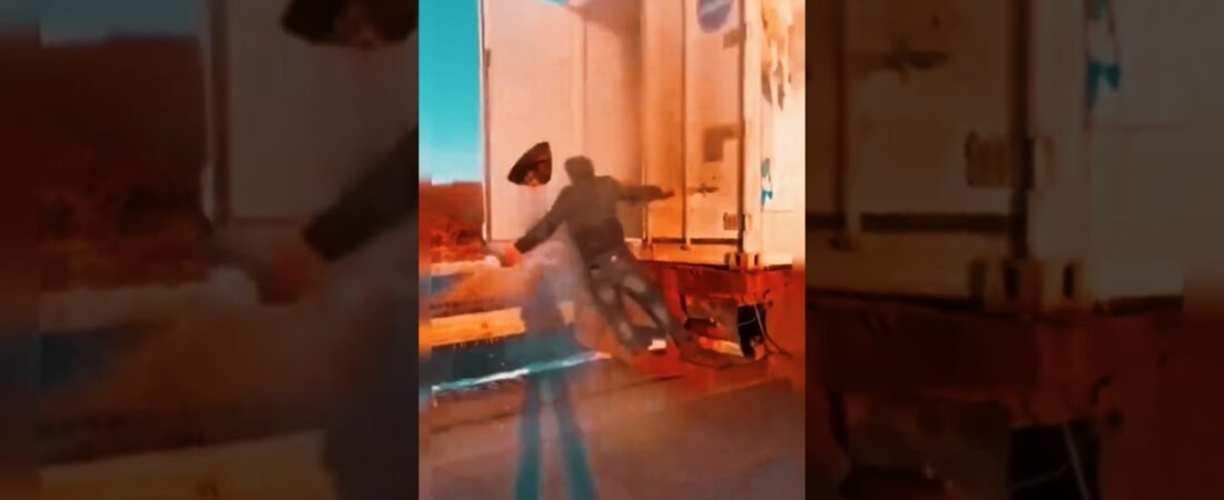 TRUCKERS LONG DISTANCE FART PRANK GOES HORRIBLY WRONG