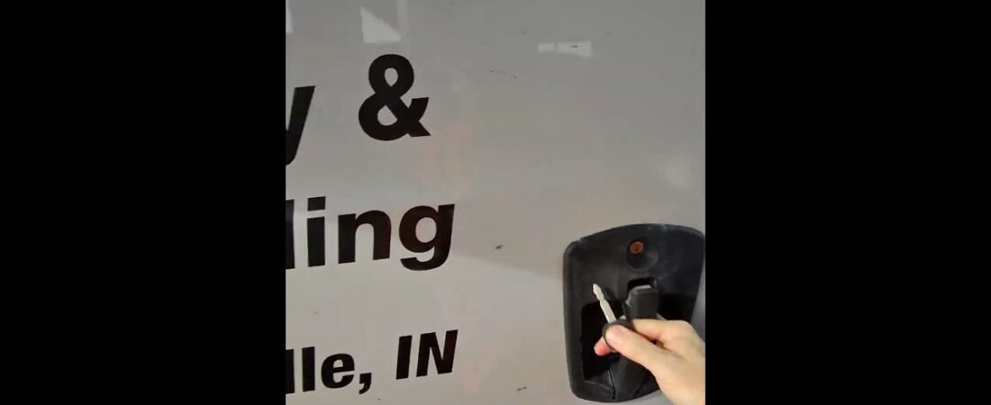TRUCKING POV. A french lesson for you. #trucking #trucker #shorts #metaglasses #trucktuber
